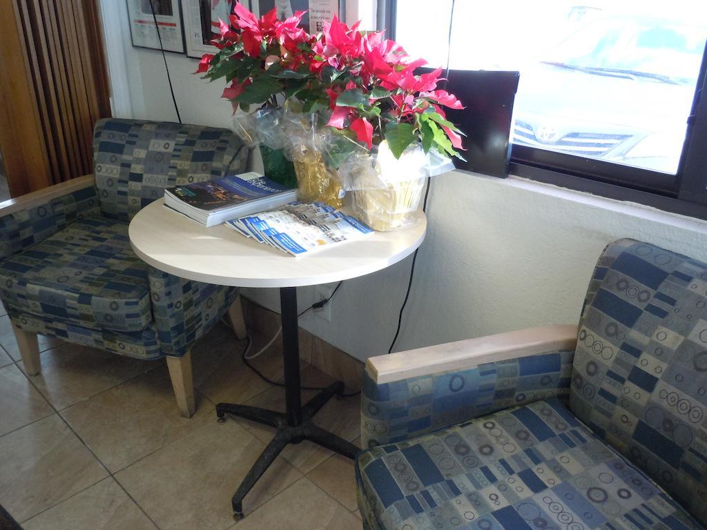 Travelodge By Wyndham Grand Rapids North Walker Ngoại thất bức ảnh